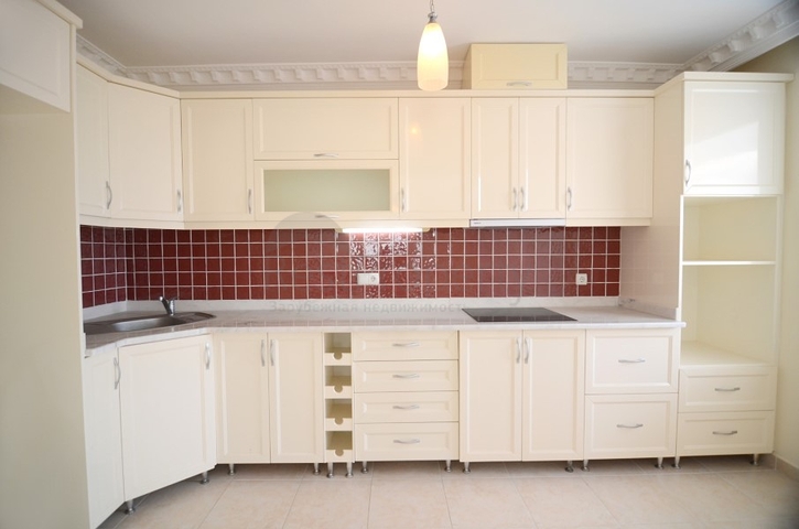 Пентхаус планировки 4+1 в районе Махмутлар