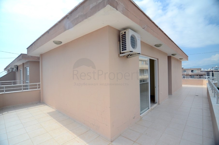 Пентхаус планировки 4+1 в районе Махмутлар