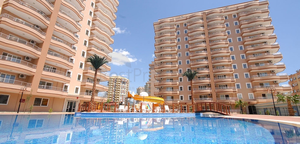 Пентхаус планировки 4+1 в районе Махмутлар