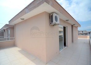 Пентхаус планировки 4+1 в районе Махмутлар