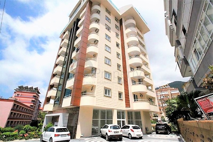 Двухкомнатная квартира в центре Алании