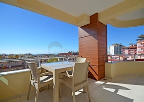 Двухкомнатная квартира в центре Алании