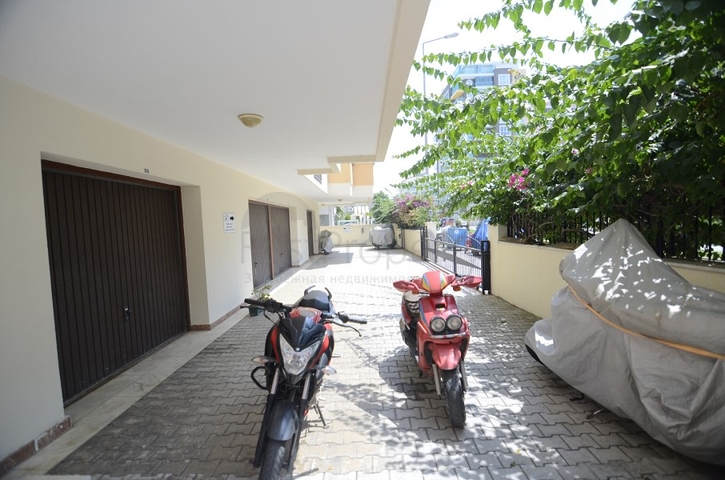 Трехкомнатная квартира в районе Махмутлар