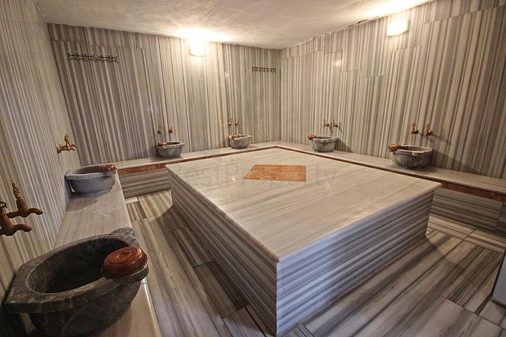 Пентхаус планировки 3+1 в районе Махмутлар