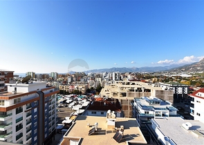 Пентхаус планировки 3+1 в районе Махмутлар