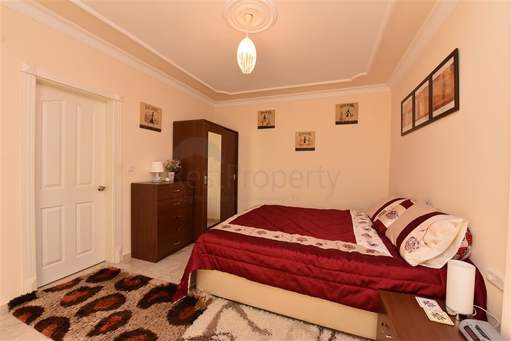 Трехкомнатная квартира на аренду в Махмутларе