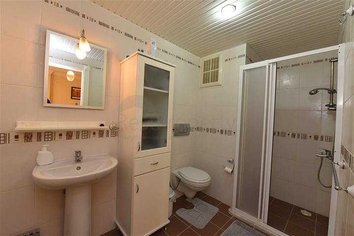 Трехкомнатная квартира на аренду в Махмутларе