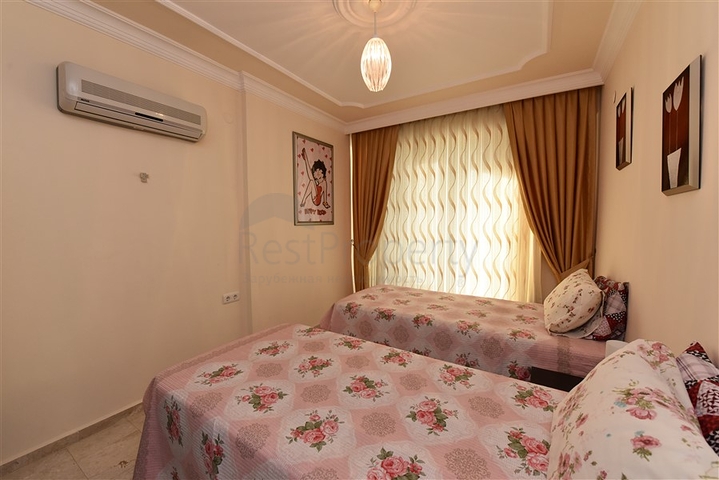 Трехкомнатная квартира на аренду в Махмутларе