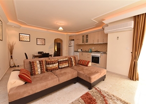 Трехкомнатная квартира на аренду в Махмутларе