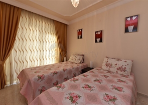 Трехкомнатная квартира на аренду в Махмутларе