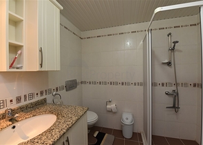 Трехкомнатная квартира на аренду в Махмутларе