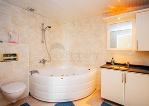 Большой пентхаус с видом на море и горы