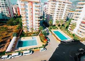 Большой пентхаус с видом на море и горы