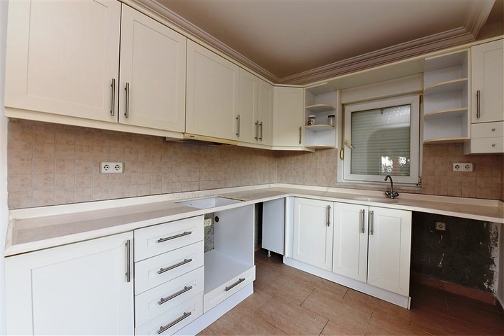 Двухэтажная вилла планировки 3+2