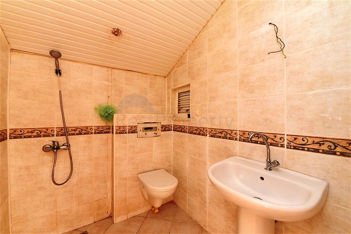 Двухэтажная вилла планировки 3+2