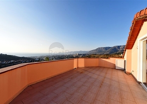 Двухэтажная вилла планировки 3+2