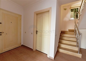 Двухэтажная вилла планировки 3+2