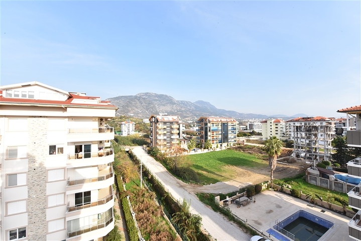 Пентхаус планировки 4+1 в районе Кестель