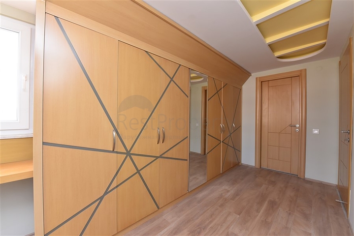 Пентхаус планировки 4+1 в районе Кестель