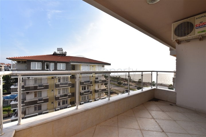 Пентхаус планировки 4+1 в районе Кестель