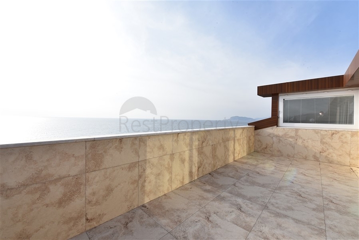 Пентхаус планировки 4+1 в районе Кестель