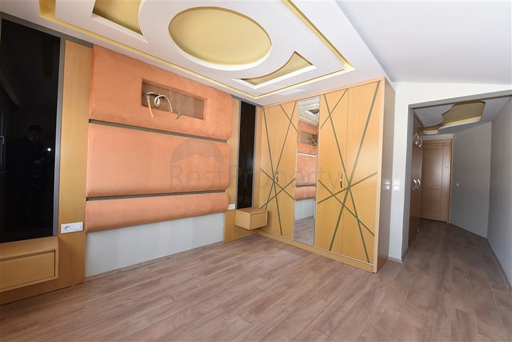 Пентхаус планировки 4+1 в районе Кестель