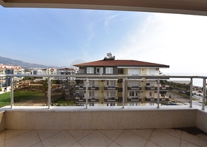 Пентхаус планировки 4+1 в районе Кестель