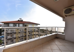 Пентхаус планировки 4+1 в районе Кестель