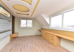 Пентхаус планировки 4+1 в районе Кестель