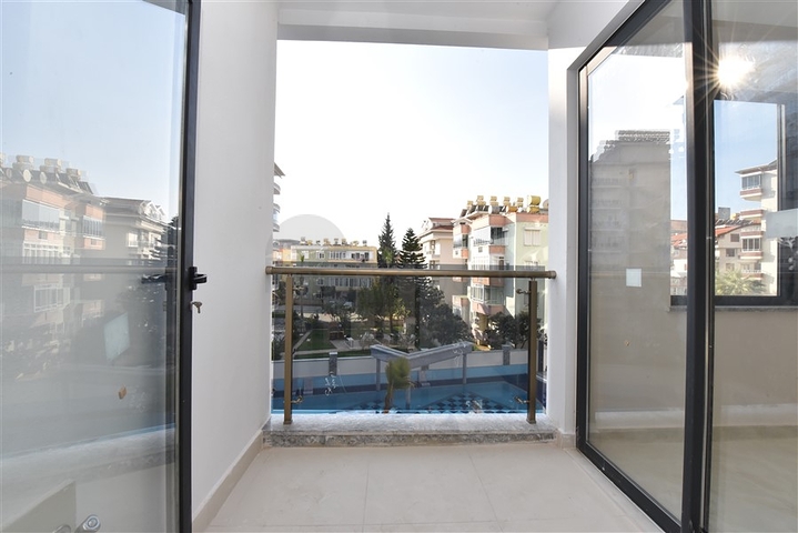 Трехкомнатная квартира в центре Алании