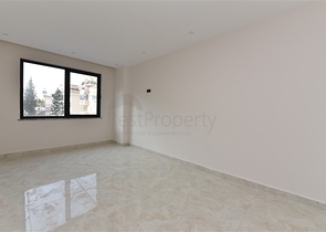 Трехкомнатная квартира в центре Алании