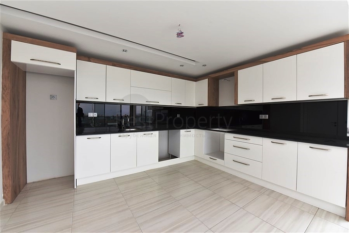 Пентхаус с видом на море в Авсалларе