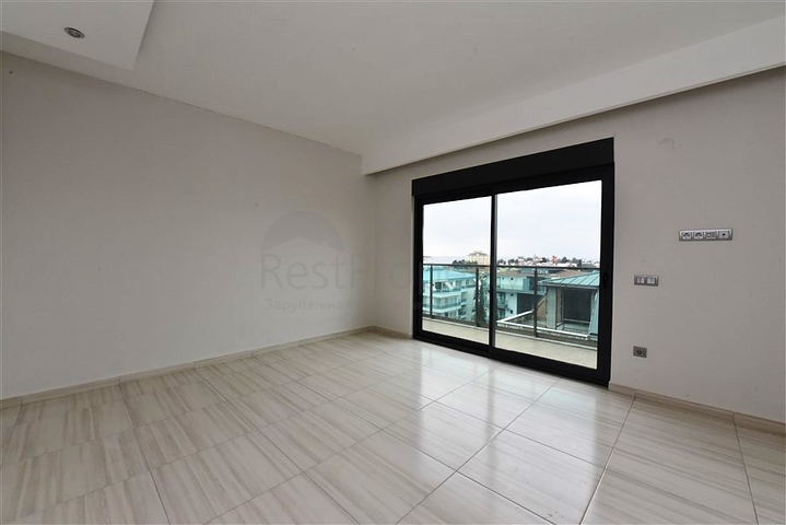 Пентхаус с видом на море в Авсалларе