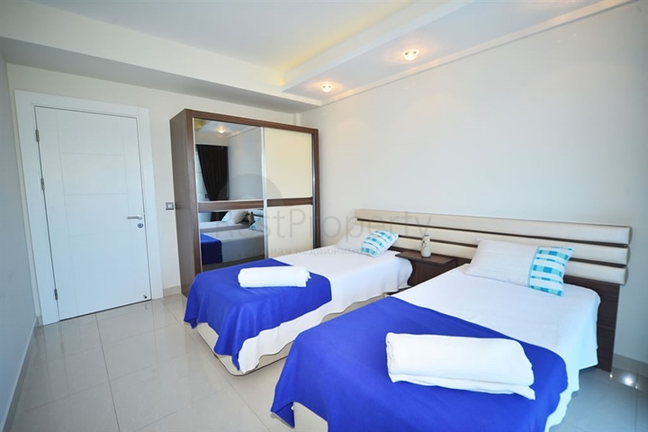 Квартира планировки 3+1 с мебелью в Махмутларе