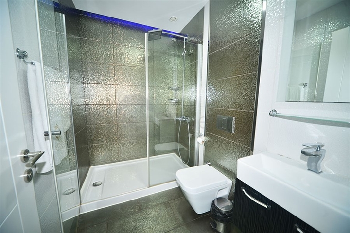 Квартира планировки 3+1 с мебелью в Махмутларе