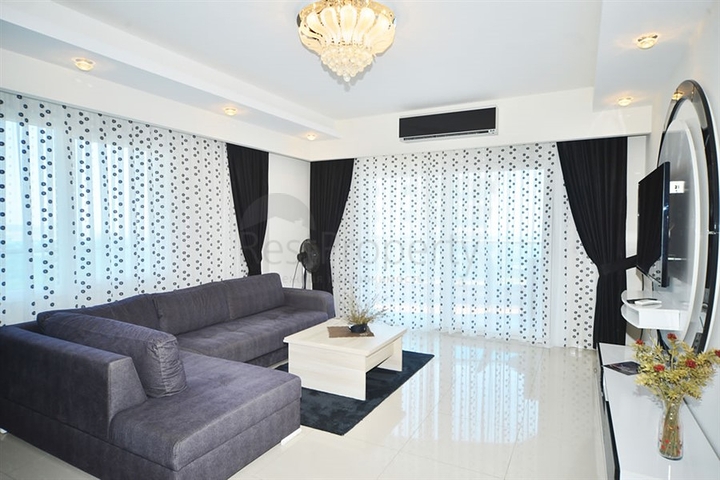 Квартира планировки 3+1 с мебелью в Махмутларе