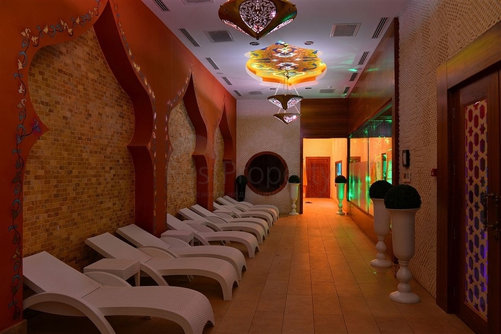 Квартира планировки 3+1 с мебелью в Махмутларе