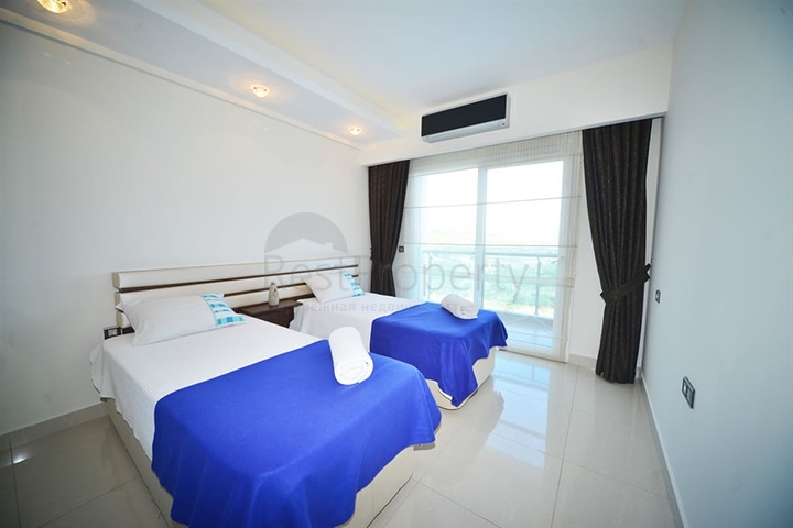 Квартира планировки 3+1 с мебелью в Махмутларе