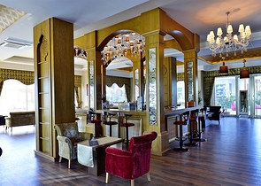 Квартира планировки 3+1 с мебелью в Махмутларе