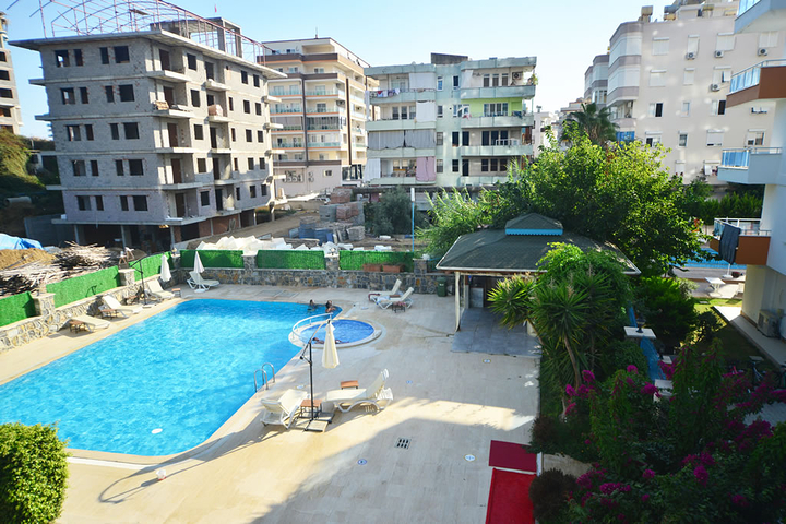 Меблированная квартира планировки 2+1 в районе Махмутлар