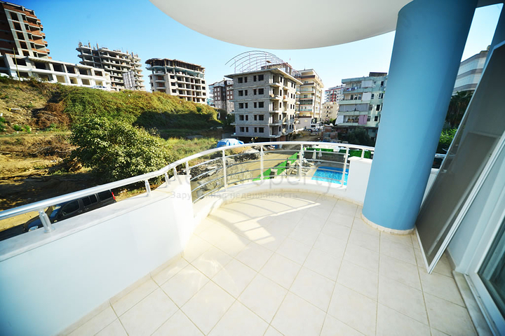 Меблированная квартира планировки 2+1 в районе Махмутлар