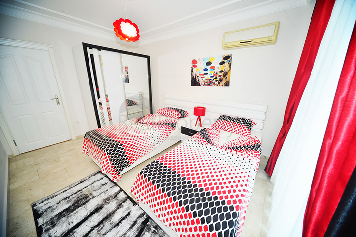 Меблированная квартира планировки 2+1 в районе Махмутлар