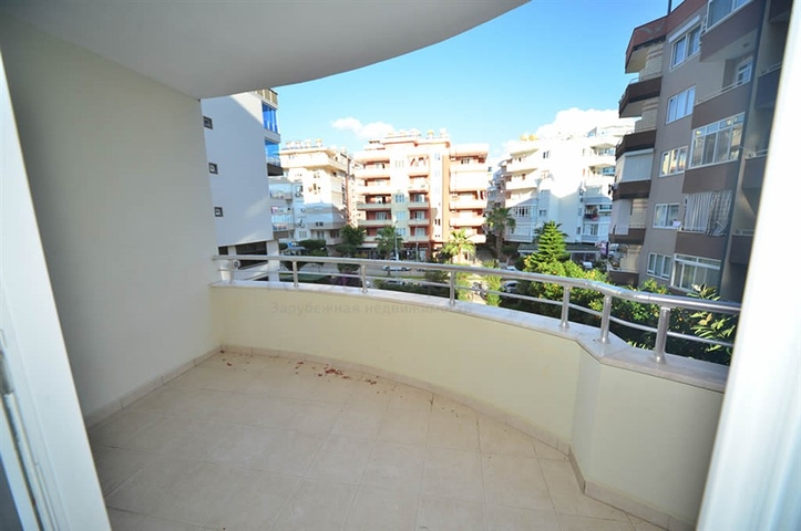 Квартира с двумя спальнями в Махмутларе