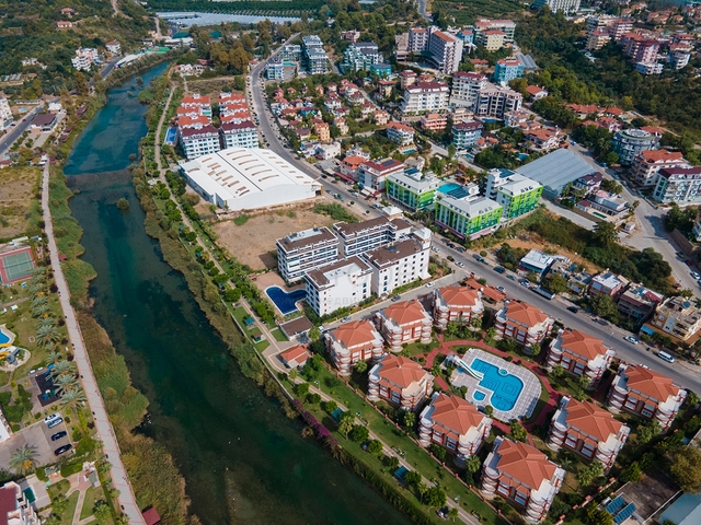 Дуплекс с выходом в сад в районе Кестель