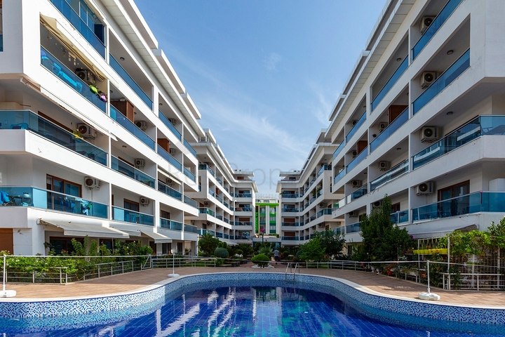 Дуплекс с выходом в сад в районе Кестель