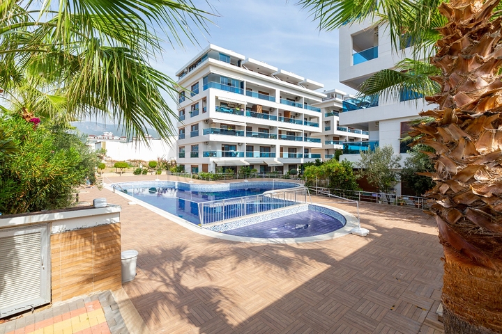 Дуплекс с выходом в сад в районе Кестель