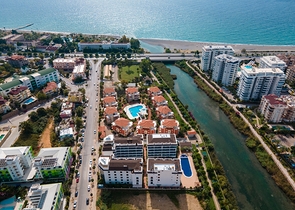 Дуплекс с выходом в сад в районе Кестель