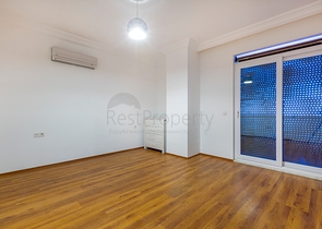 Дуплекс с выходом в сад в районе Кестель