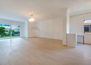 Дуплекс с выходом в сад в районе Кестель