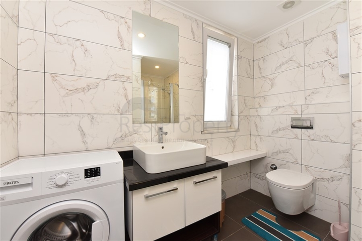 Меблированная квартира планировки 1+1